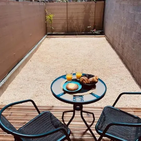 דירה Du Chateau Climatisee קרקסון
